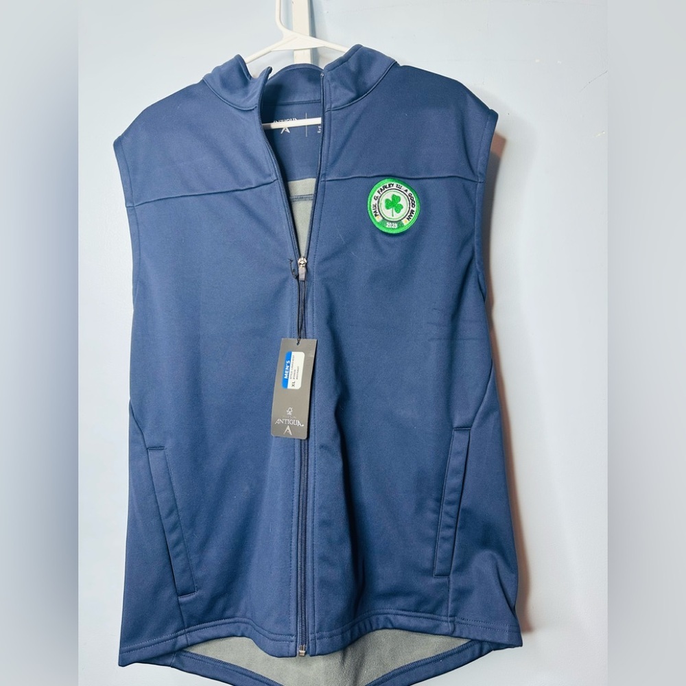 Antigua Men’s Full Zip Front Vest X-Large New with tag